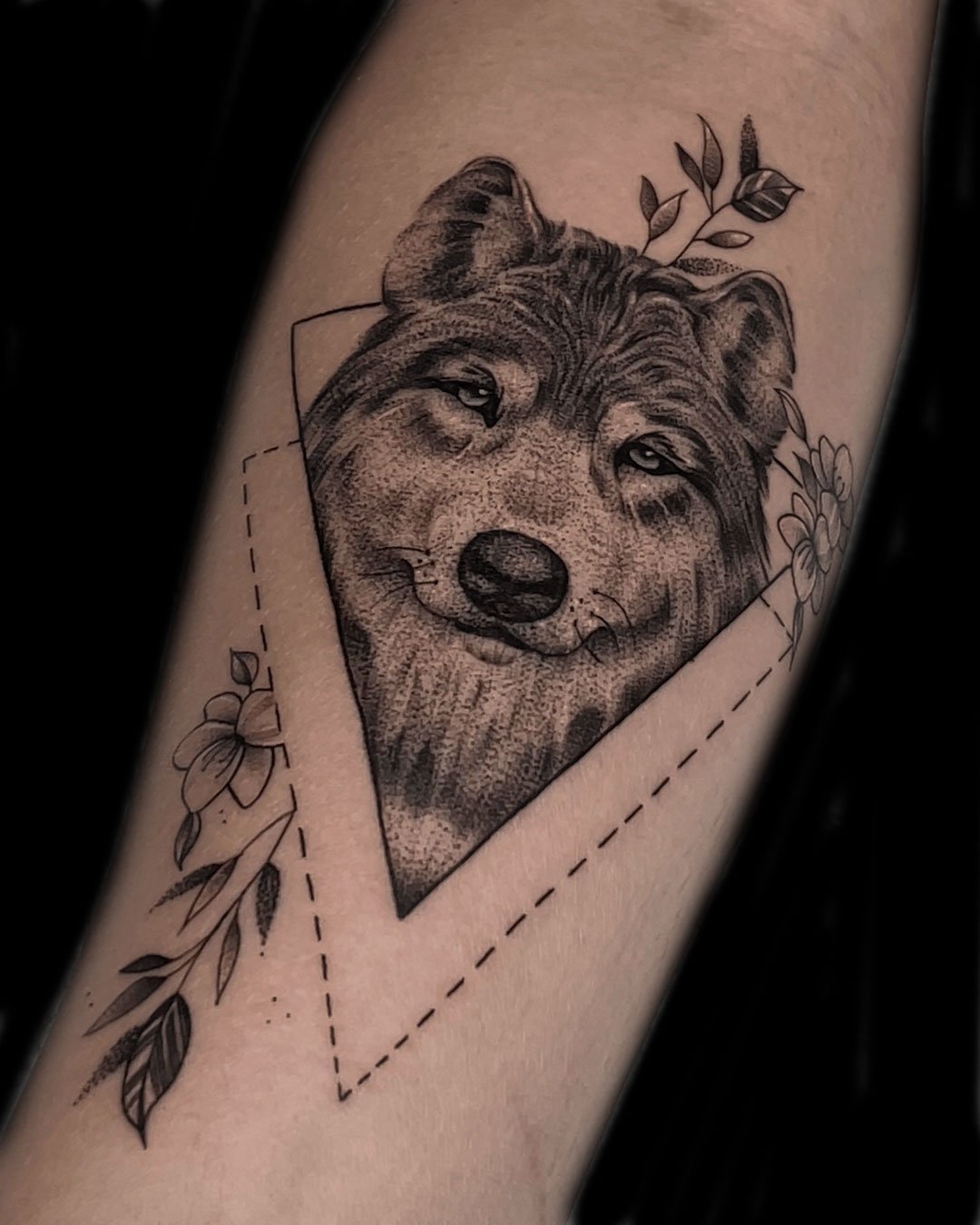 Wolf fine line tattoo